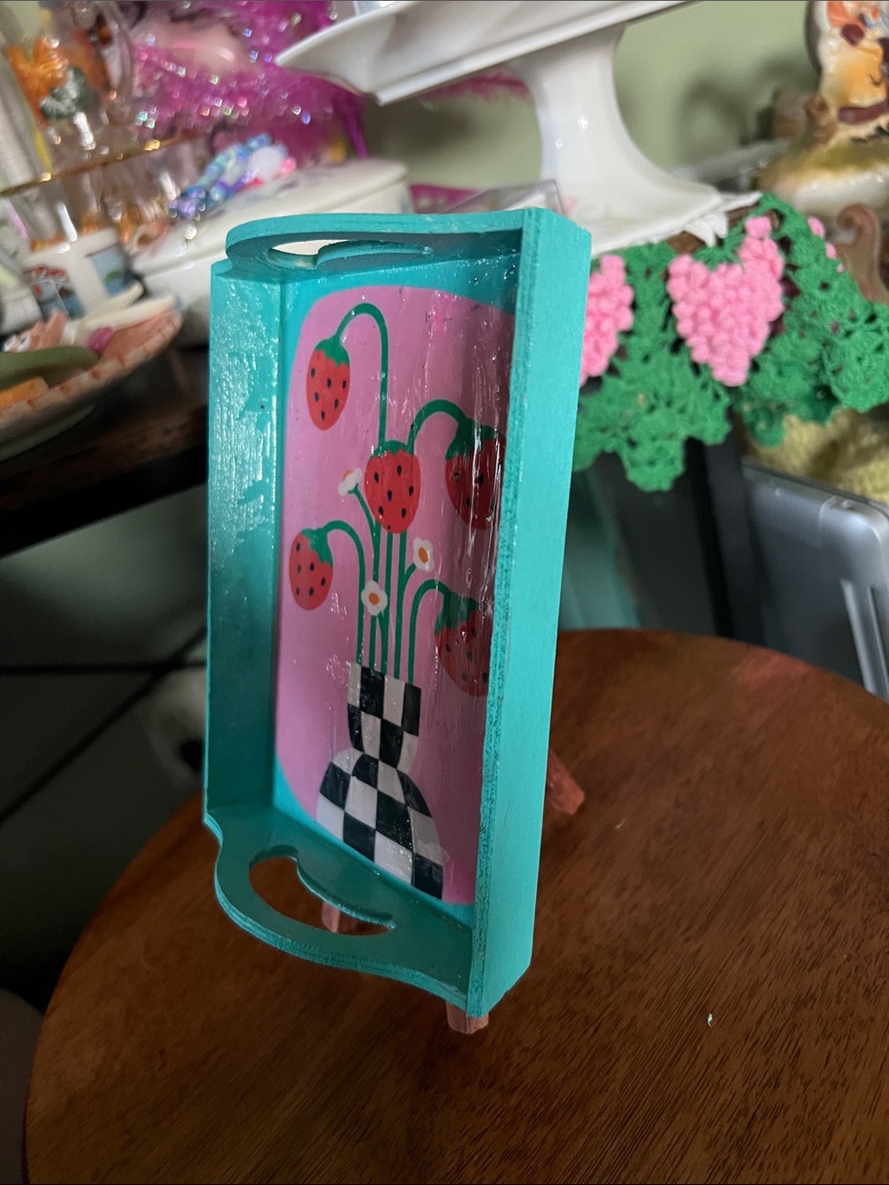 Hand-Painted Strawberry Vase wood trinket tray - Picture 2 of 6